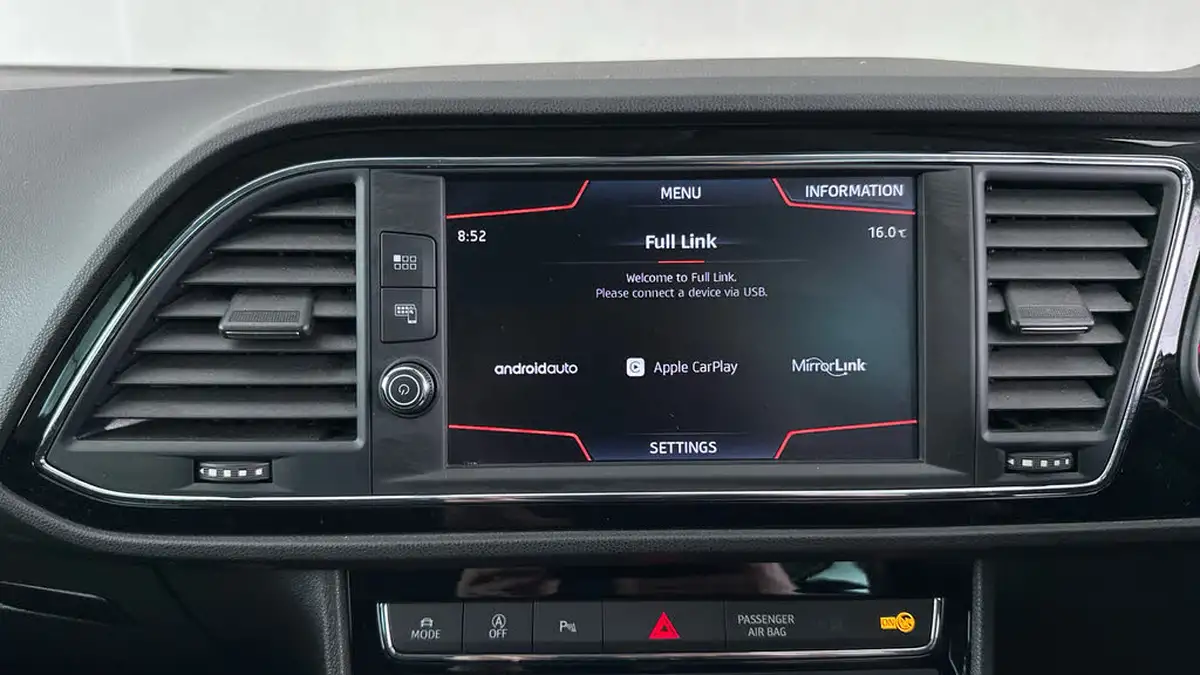 2020-seat-leon-15-tsi-evo-fr-black-edition-150ps-hatchback-big-29