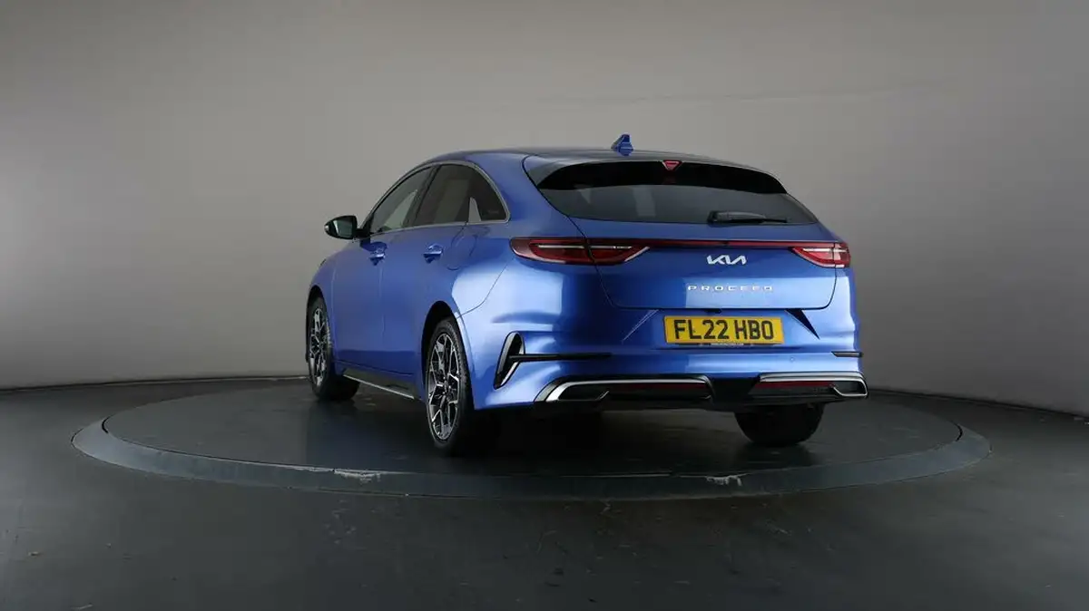 2022-kia-pro-ceed-15-t-gdi-gt-line-big-56