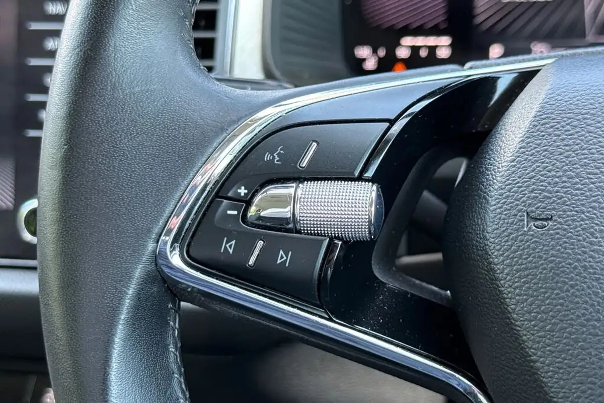 2022-skoda-kodiaq-15-tsi-se-5-dsg-big-36