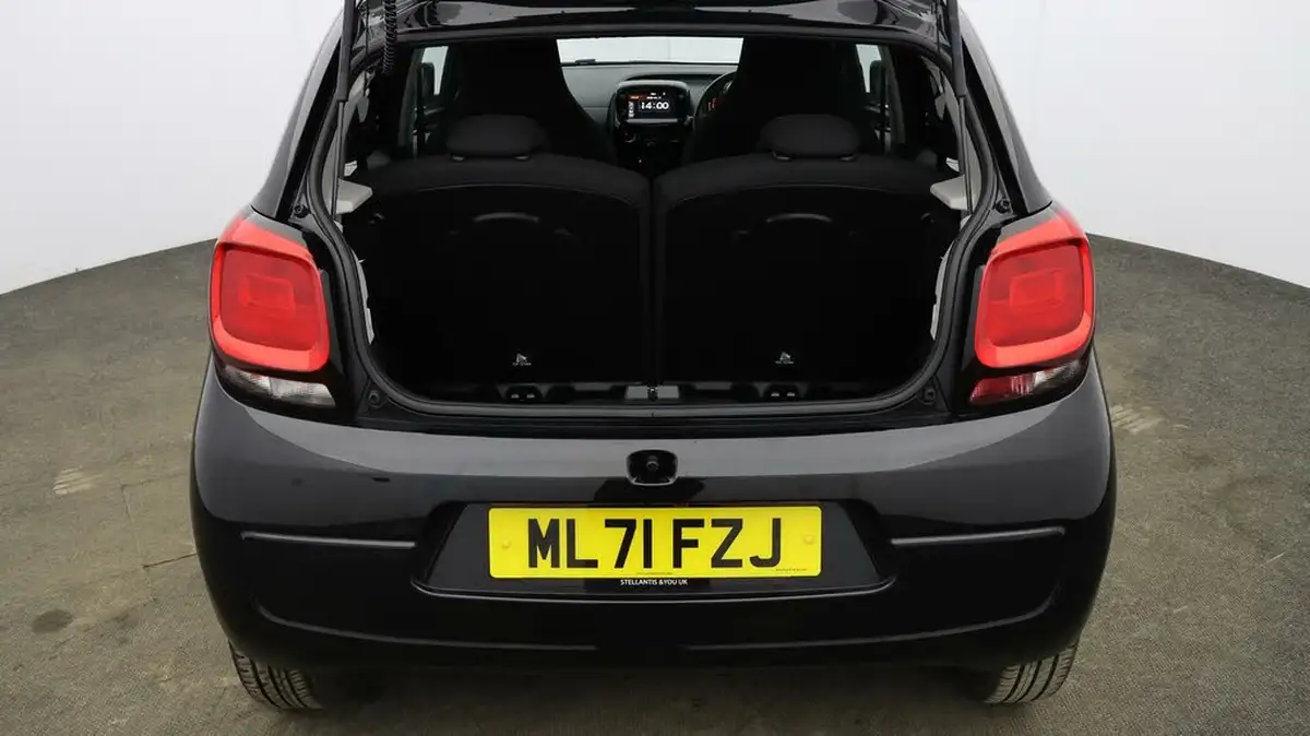 2021-citroen-c1-10-vti-shine-5d-big-16