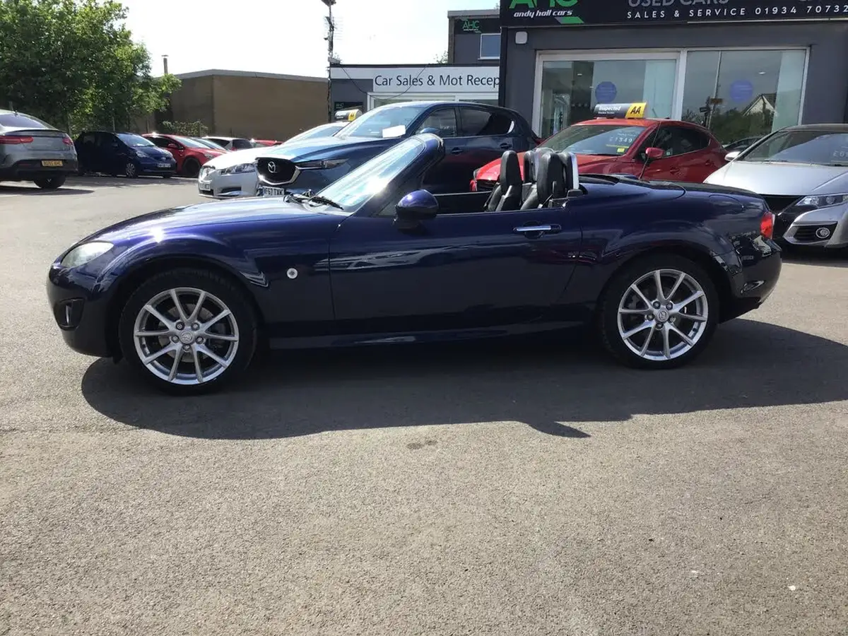 2010-mazda-mx-5-20-roadster-auto-big-4