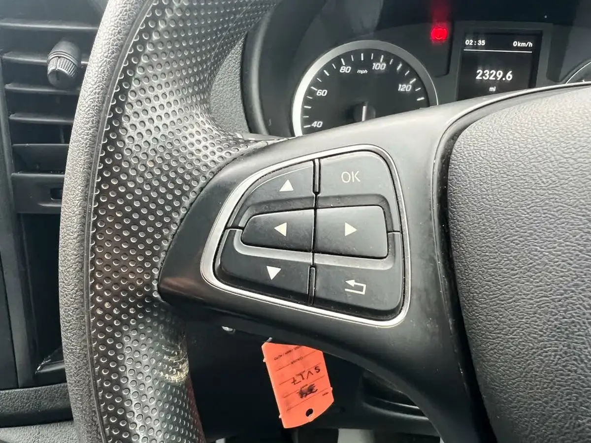 2021-mercedes-benz-vito-18-cdi-110-progressive-l1-panel-big-25
