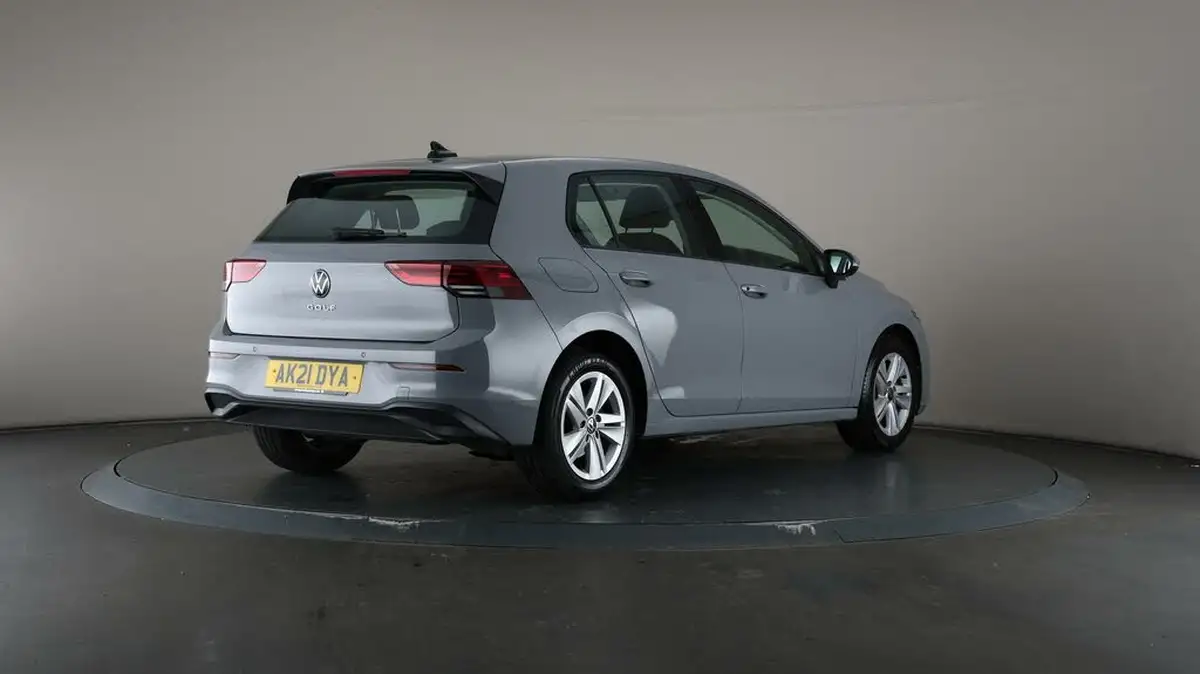 2021-volkswagen-golf-15-tsi-life-150ps-hatchback-big-65