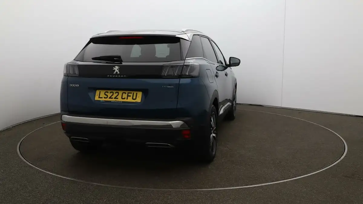 2022-peugeot-3008-suv-16-puretech-gt-225bhp-hybrid-e-eat8-big-55