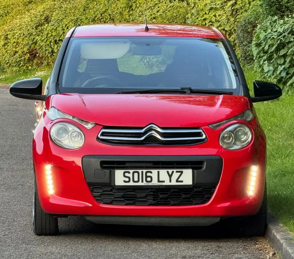 2016-citroen-c1-10-vti-feel-3d-big-3