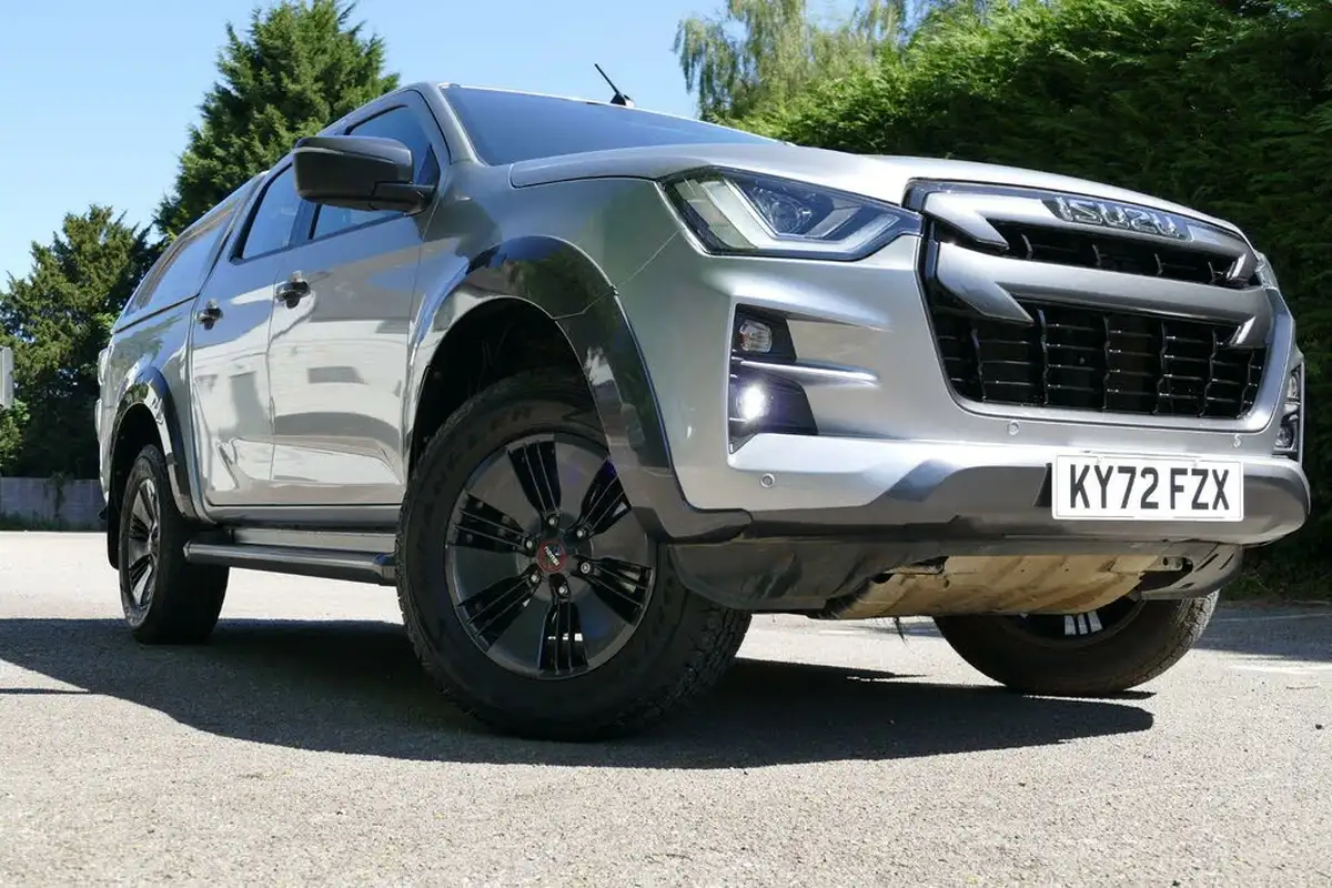 2022-isuzu-d-max-19td-v-cross-pick-up-big-7