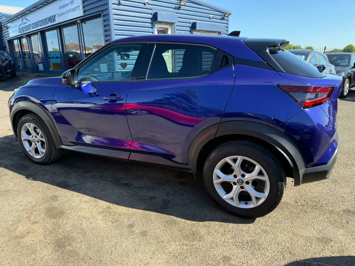 2022-nissan-juke-10-dig-t-n-connecta-big-4