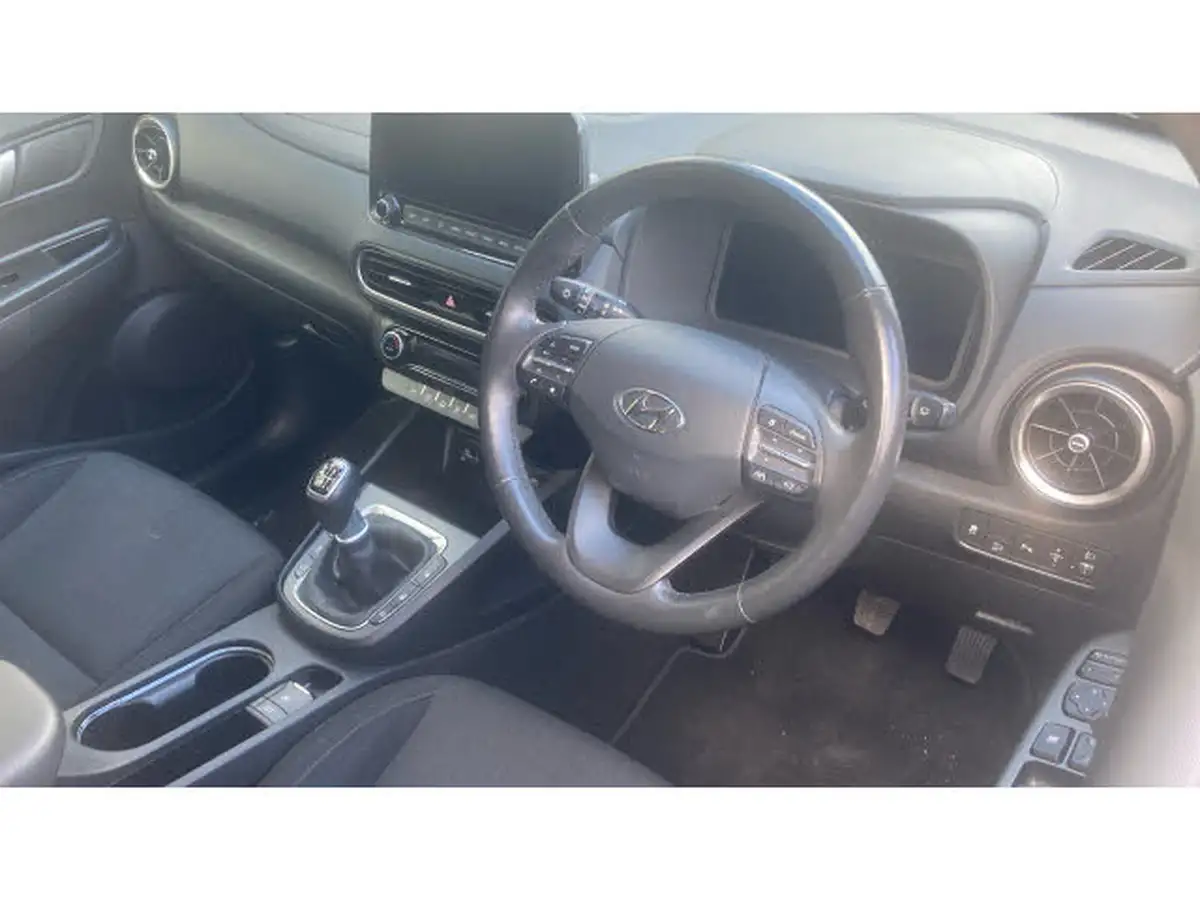 2021-hyundai-kona-10-t-gdi-premium-48-volt-mhev-big-10