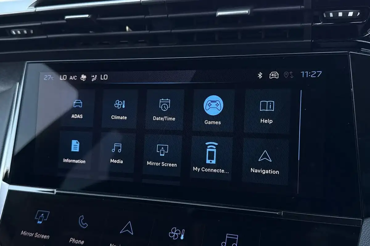 2024-peugeot-308-sw-12-puretech-allure-130ps-ss-eat8-big-47
