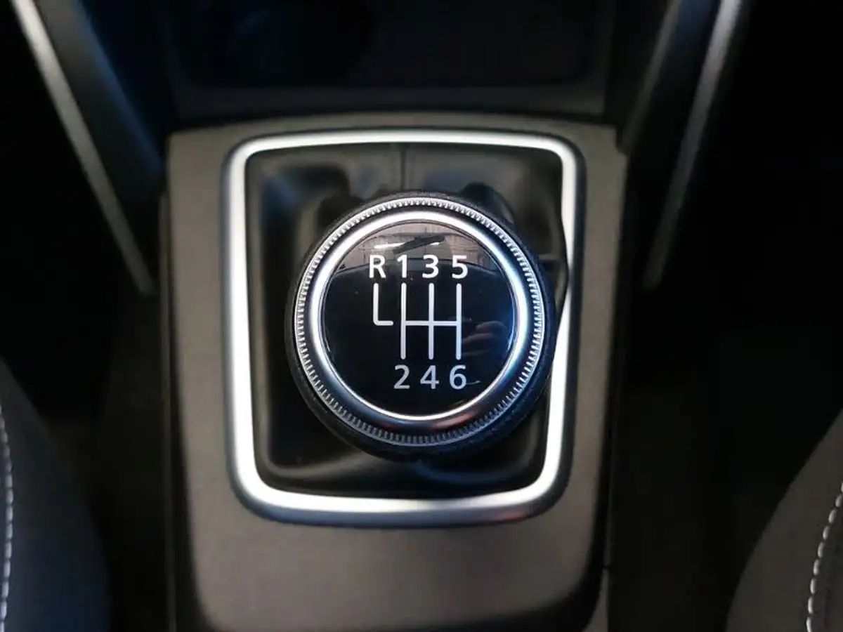 2022-dacia-duster-13-tce-prestige-130bhp-big-14