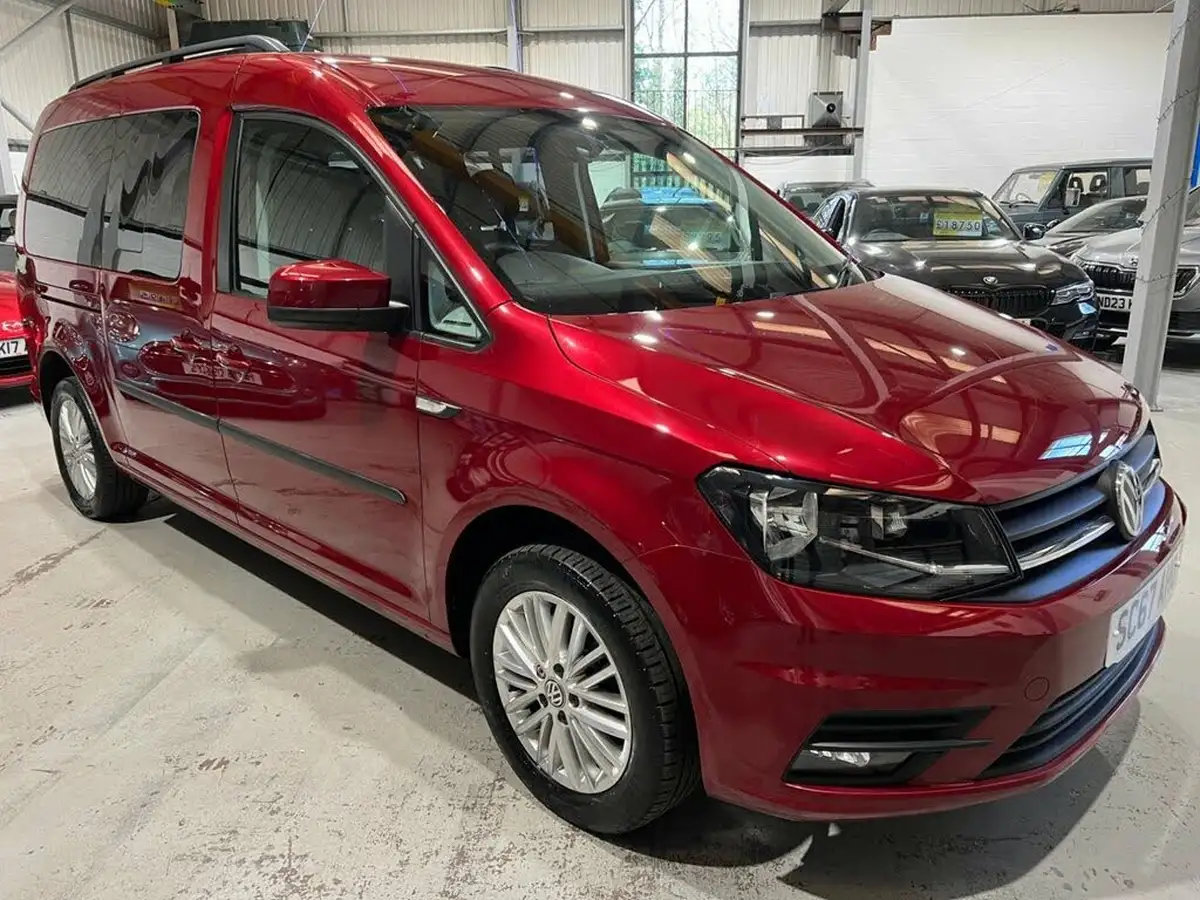 2018-volkswagen-caddy-maxi-life-20tdi-c20-102ps-dsg-big-0
