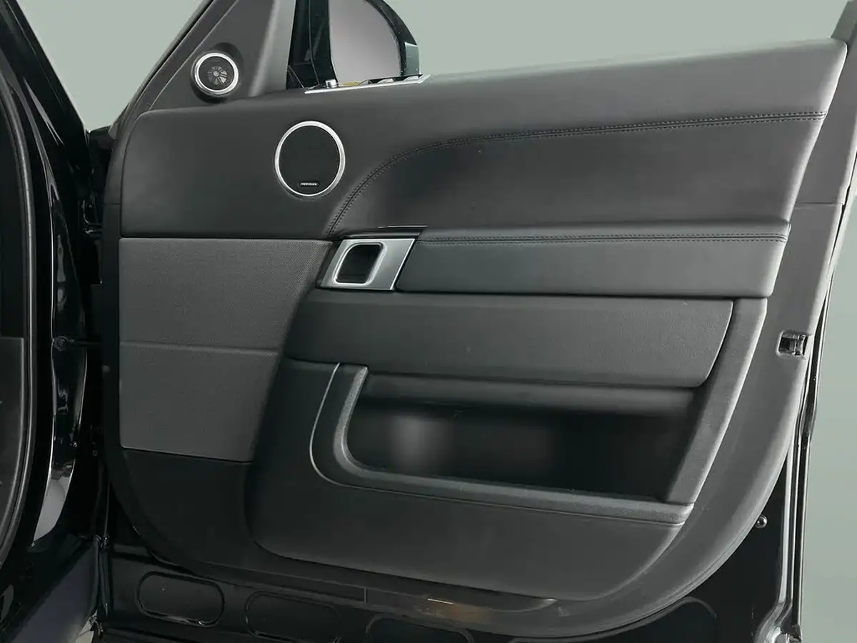 2021-land-rover-range-rover-sport-20-p400e-hse-dynamic-big-44