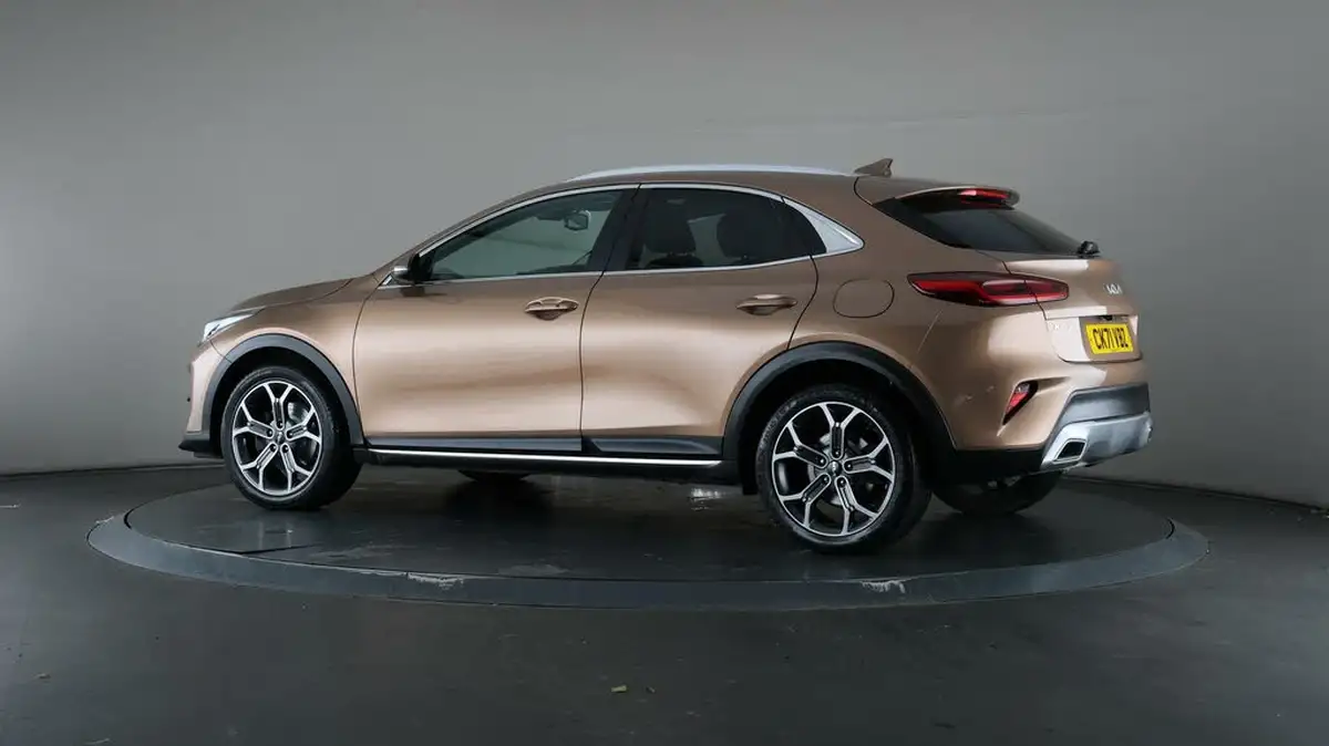 2021-kia-xceed-15-t-gdi-3-big-75
