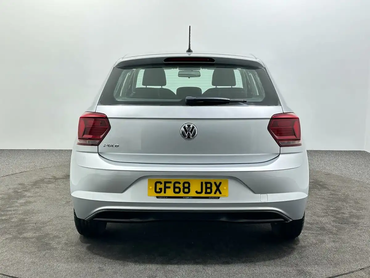 2018-volkswagen-polo-10-tsi-se-big-6