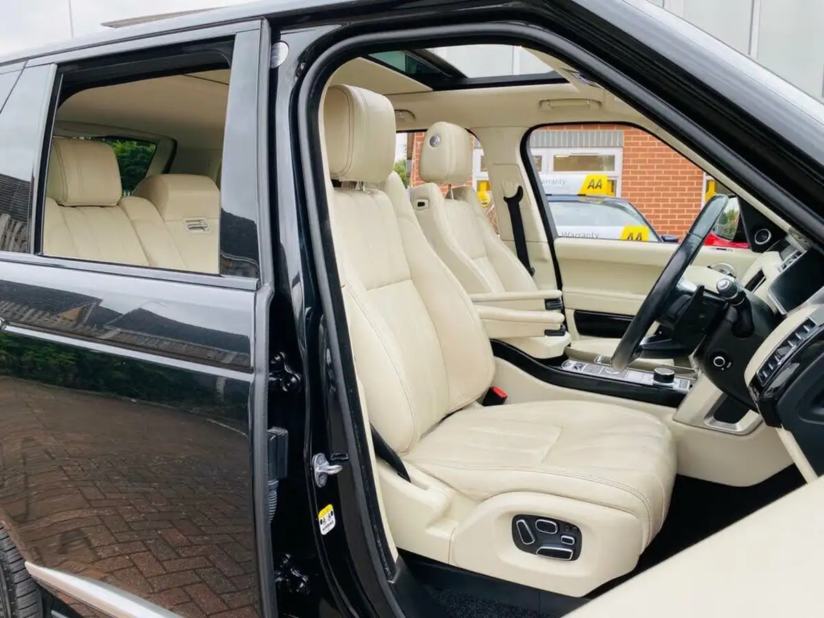 2014-land-rover-range-rover-30tdv6-vogue-se-big-22