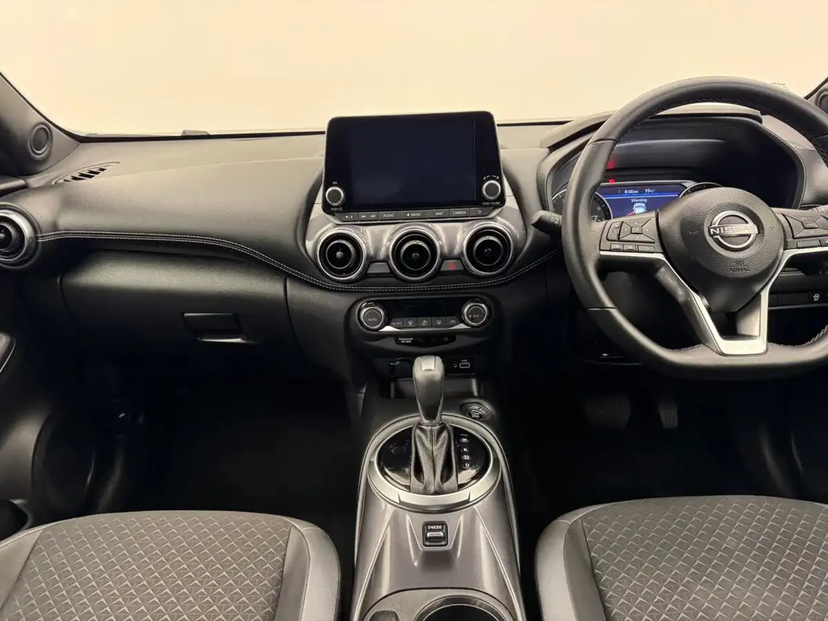 2024-nissan-juke-10-dig-t-n-connecta-dct-big-2