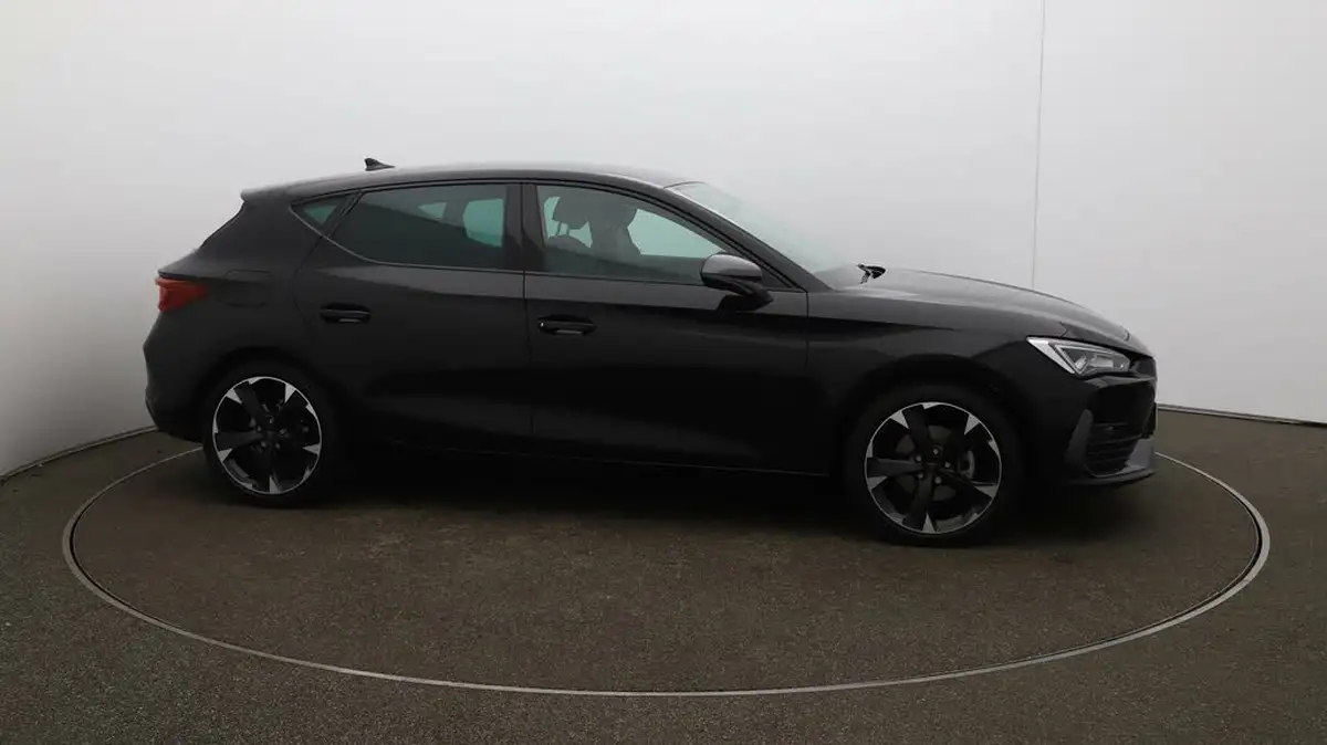 2023-cupra-leon-nf-15-etsi-v1-hatchback-big-39