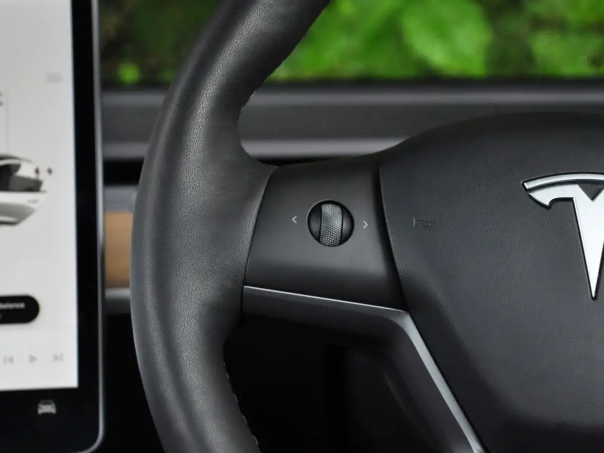 2021-tesla-model-3-e-standard-plus-big-46