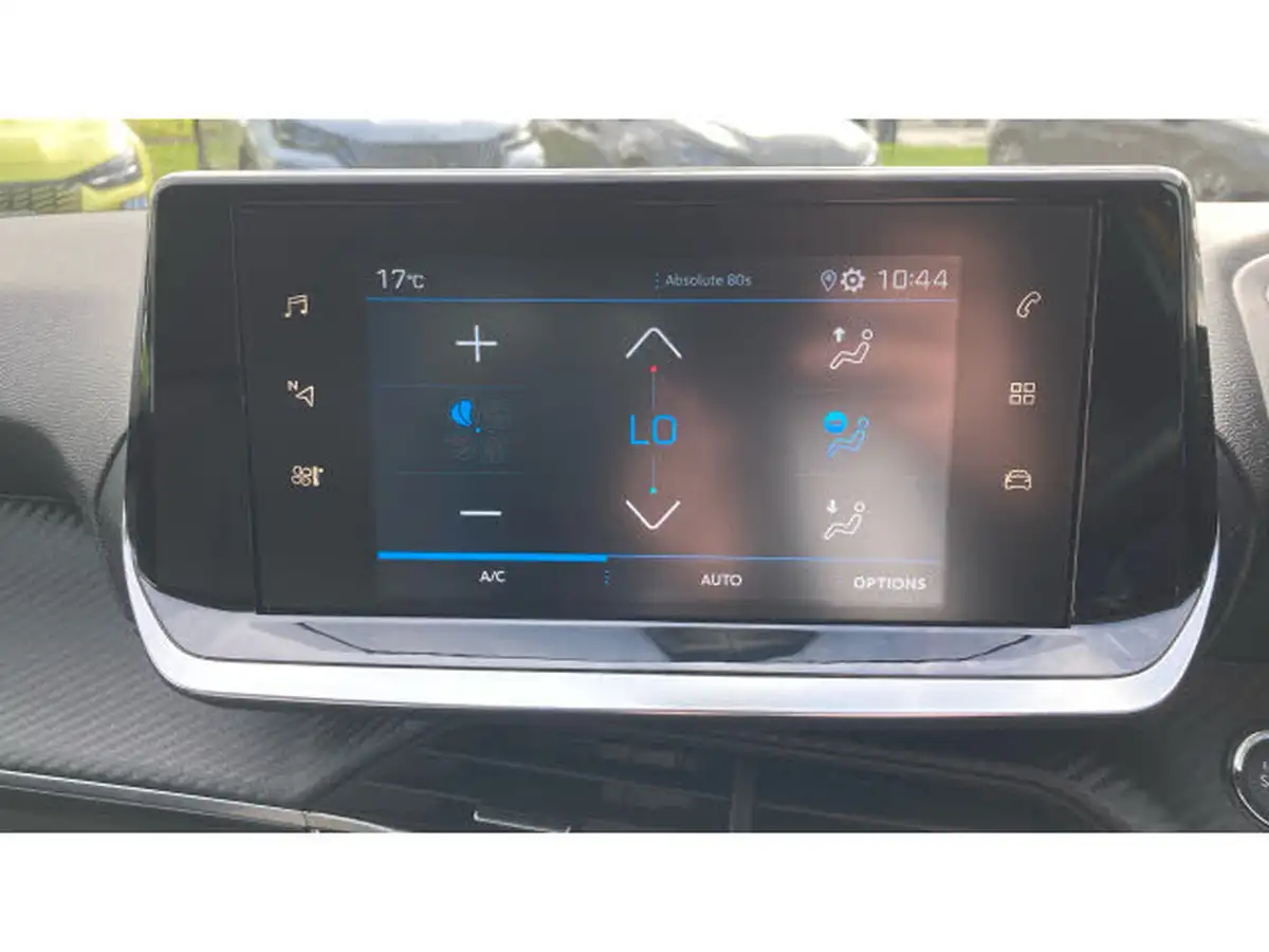 2022-peugeot-208-12-puretech-allure-premium-130bhp-eat8-big-29