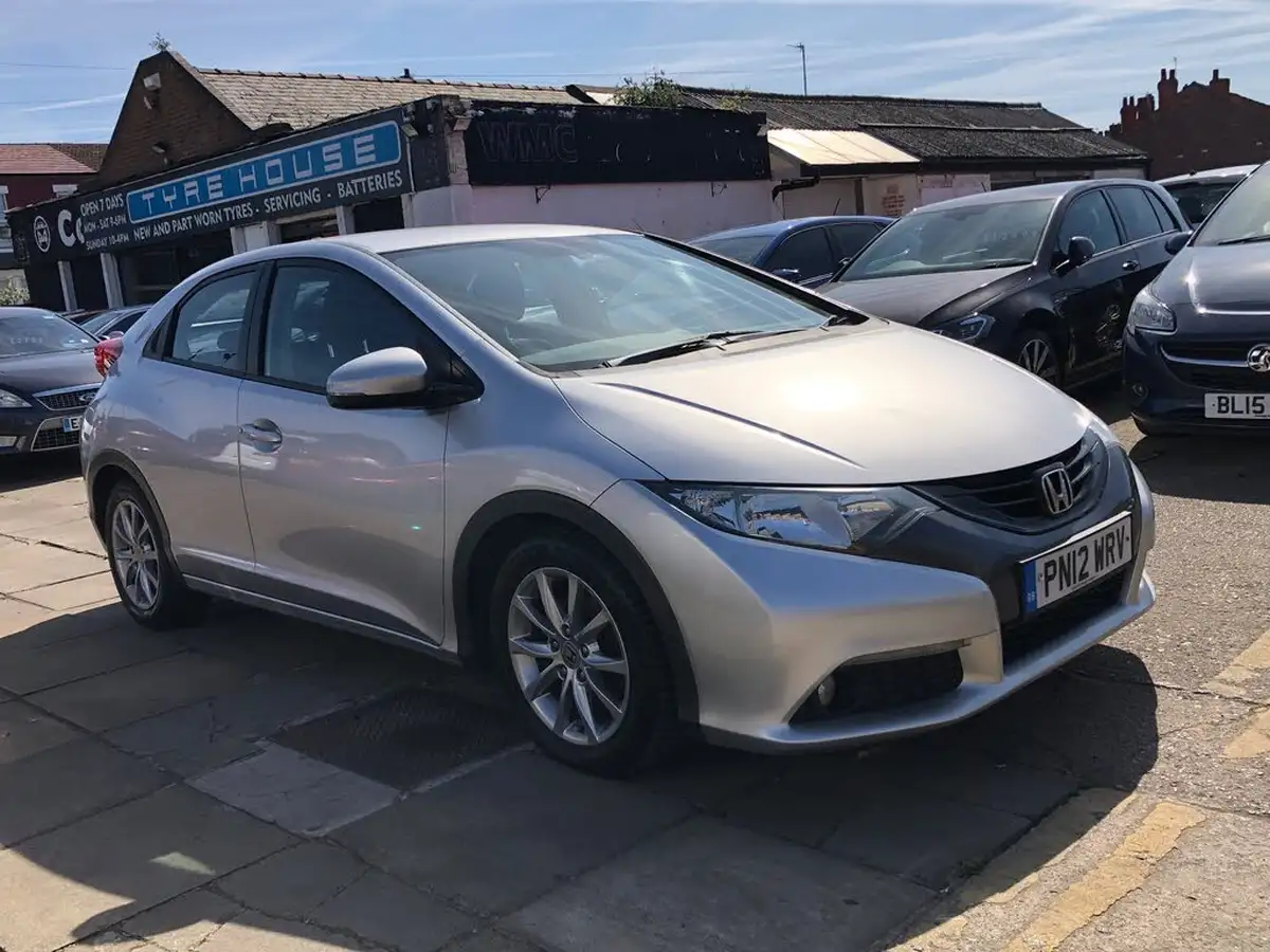 2012-honda-civic-18-es-1798cc-big-0