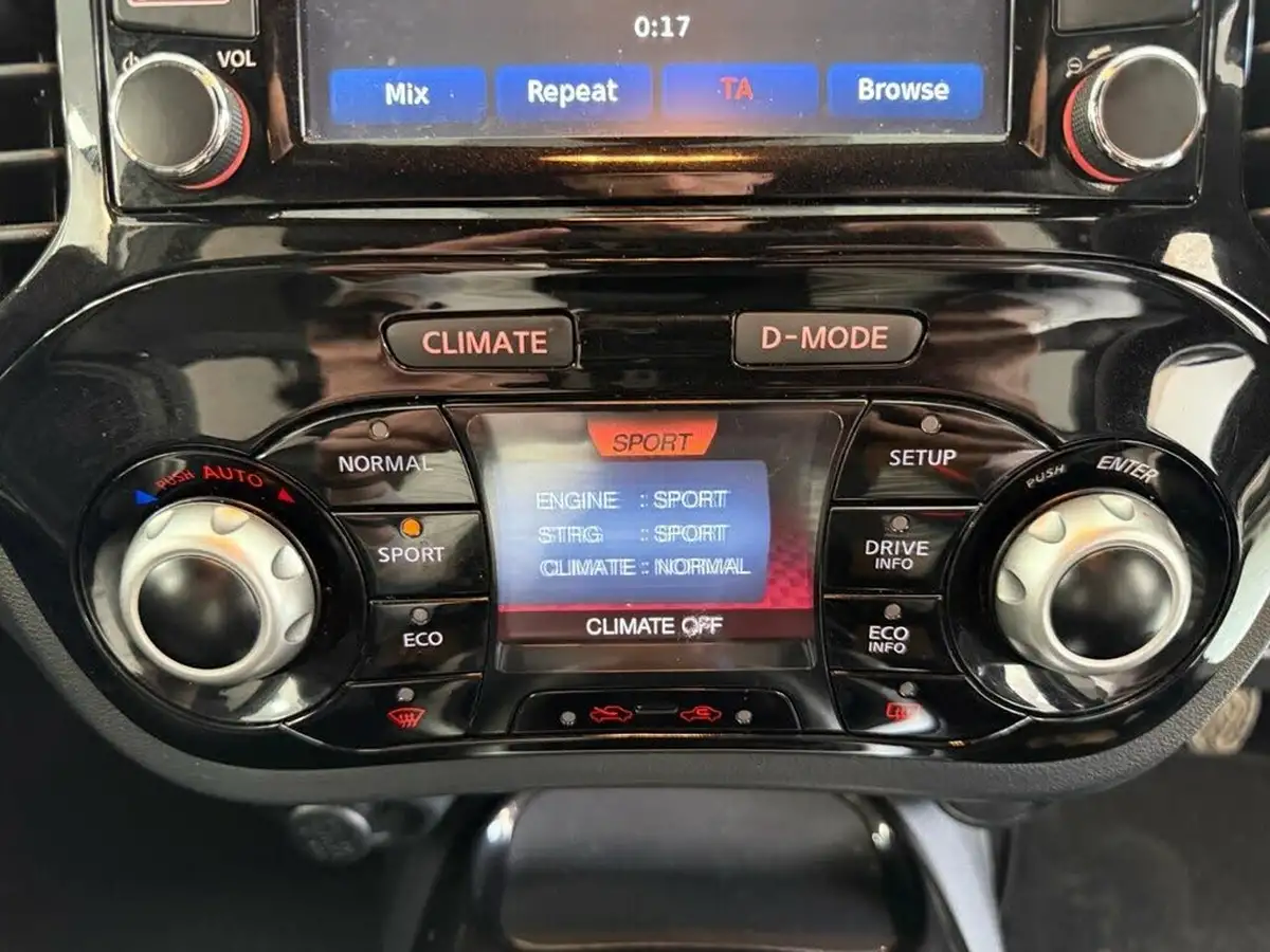 2018-nissan-juke-12-tekna-ss-big-39