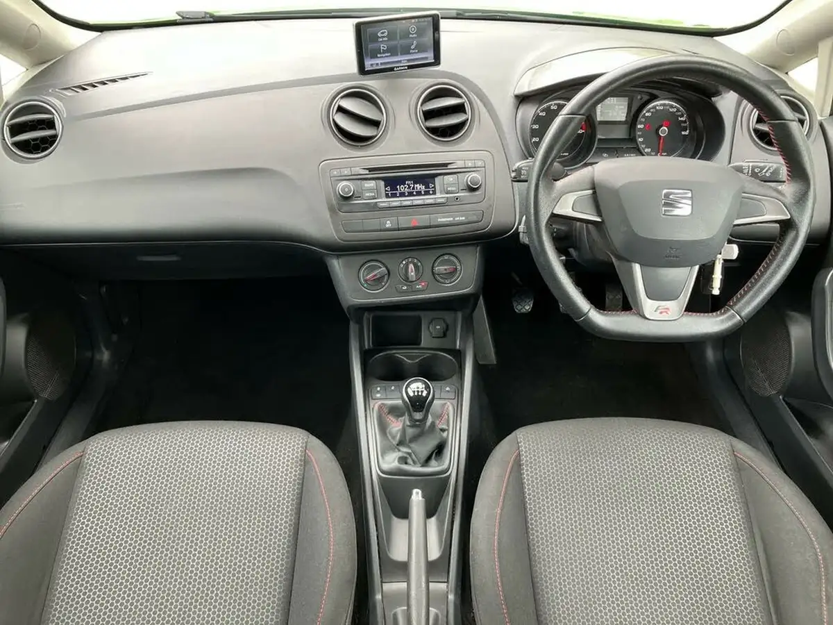 2014-seat-ibiza-12-fr-105ps-sportcoupe-3d-big-9