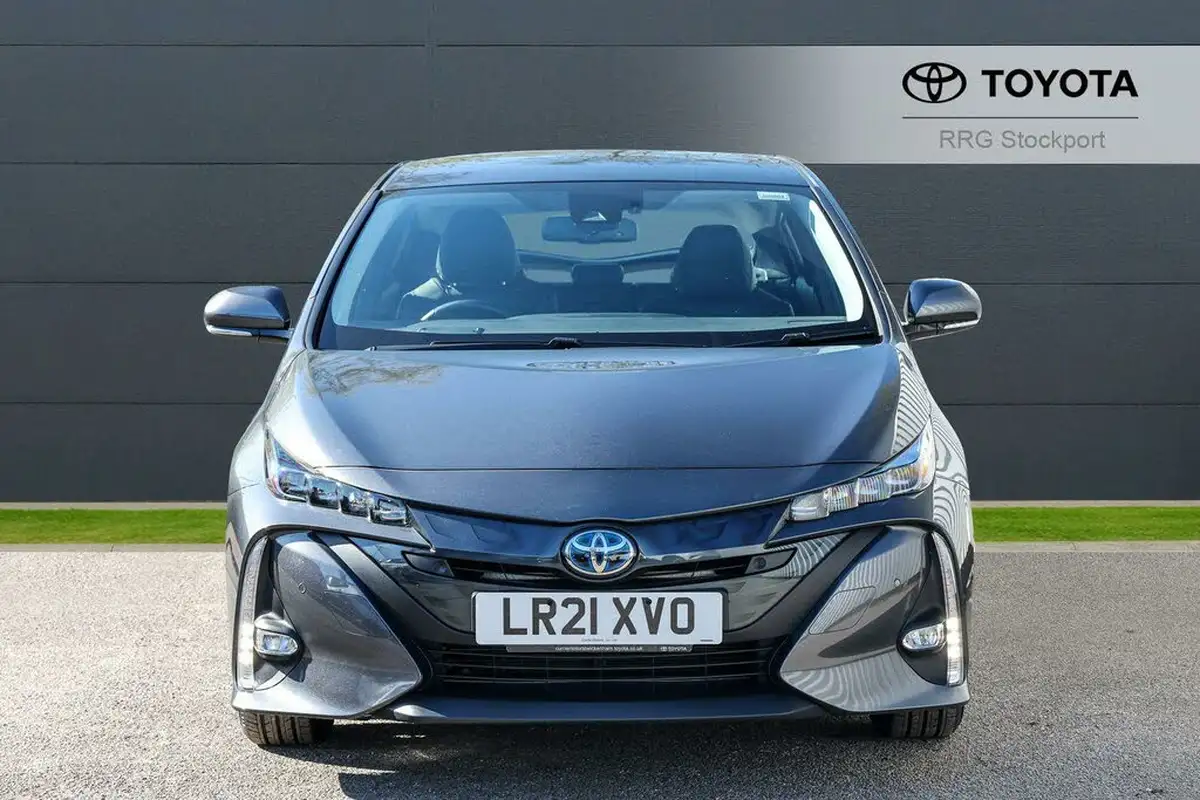 2021-toyota-prius-18-vvt-i-excel-plug-in-e-cvt-big-14