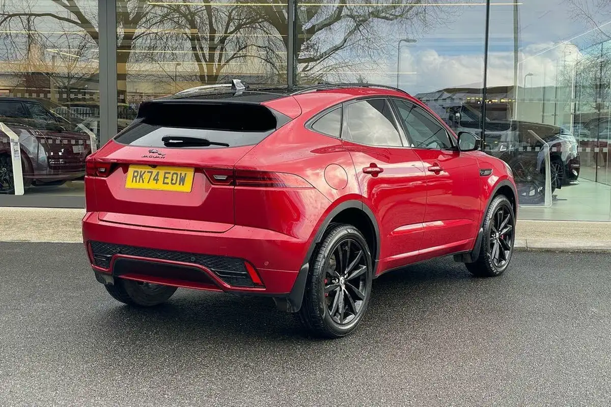 2024-jaguar-e-pace-15-p160-r-dynamic-hse-black-big-6