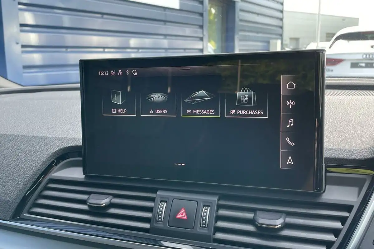 2023-audi-q5-20-45-tfsi-s-line-station-wagon-big-22