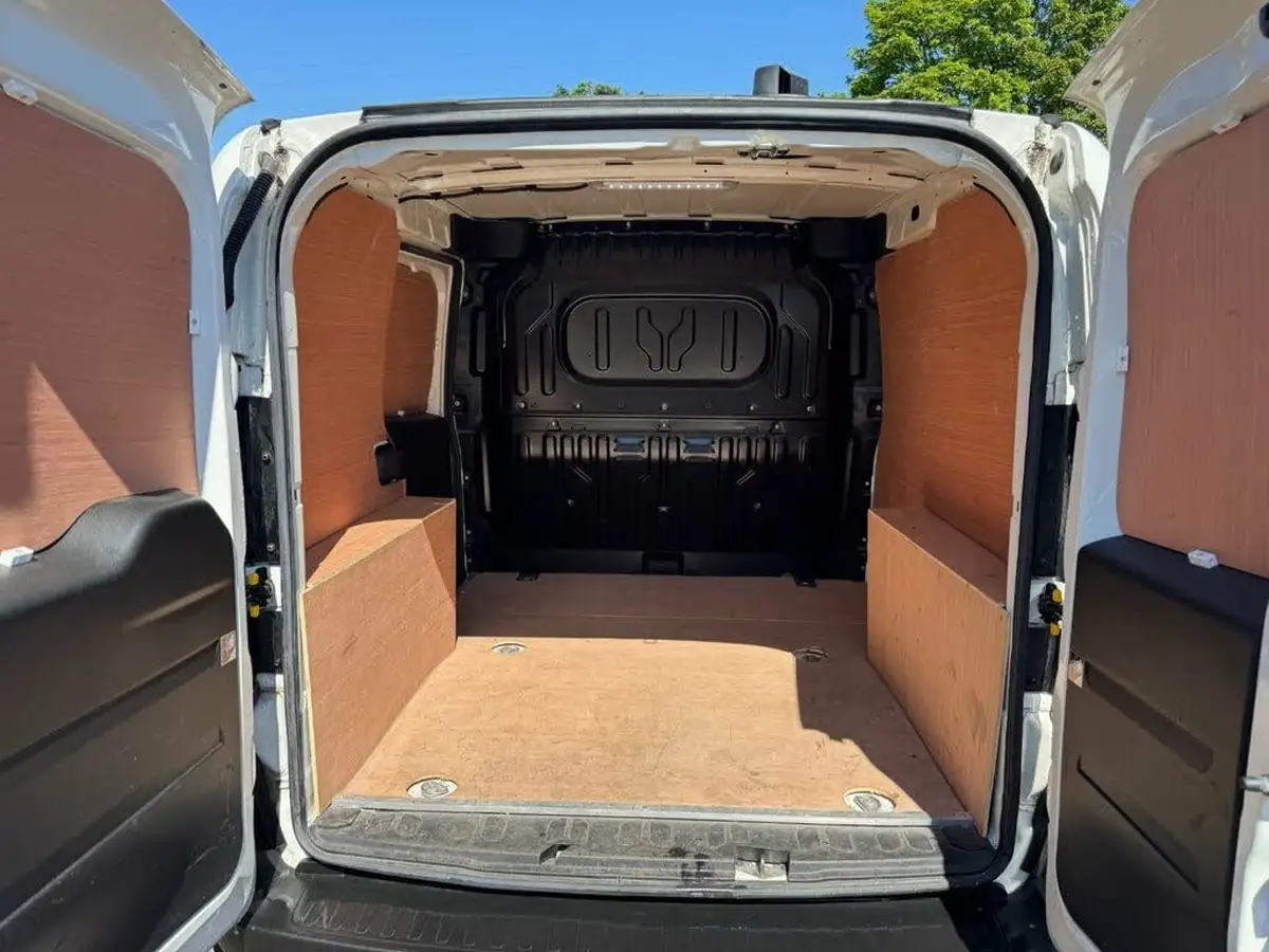 2021-fiat-doblo-cargo-13td-l1h1-80bhpeu6dt-panel-van-big-11