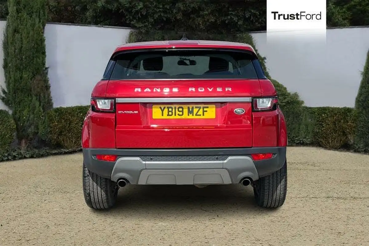 2019-land-rover-range-rover-evoque-20ed4-se-big-6