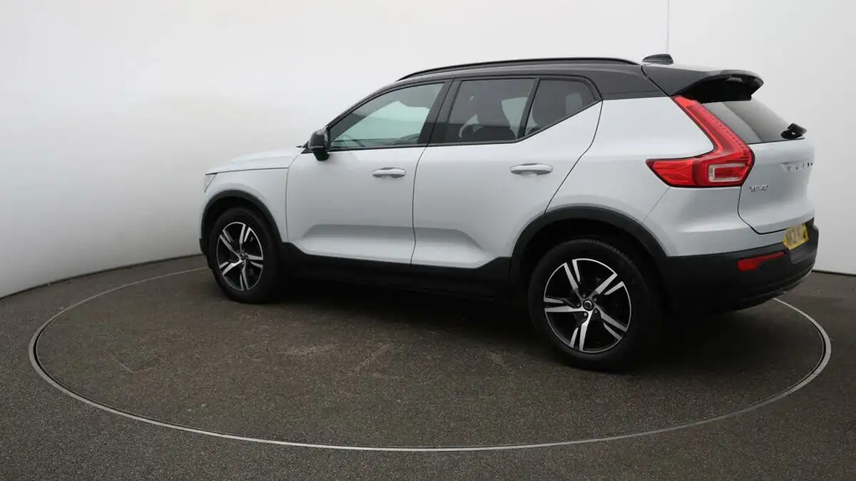 2021-volvo-xc40-15-t3-r-design-161bhp-auto-big-35