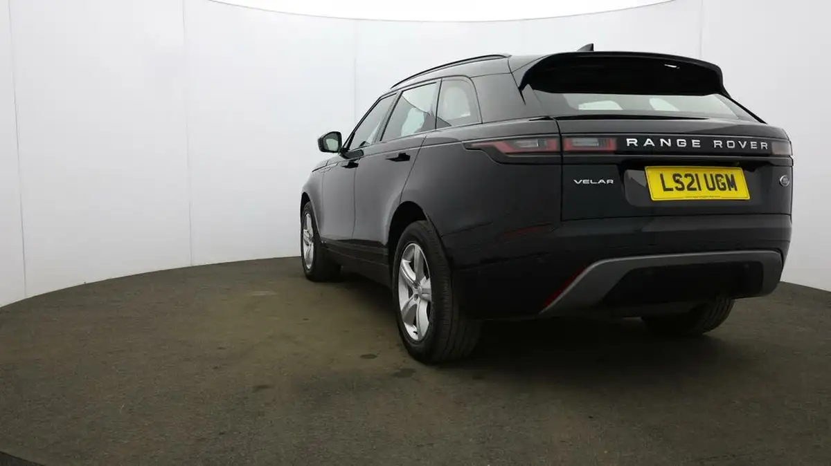 2021-land-rover-range-rover-velar-20-d200-velar-big-31