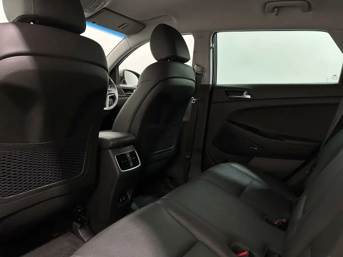 2019-hyundai-tucson-16crdi-premium-136ps-dct-big-35