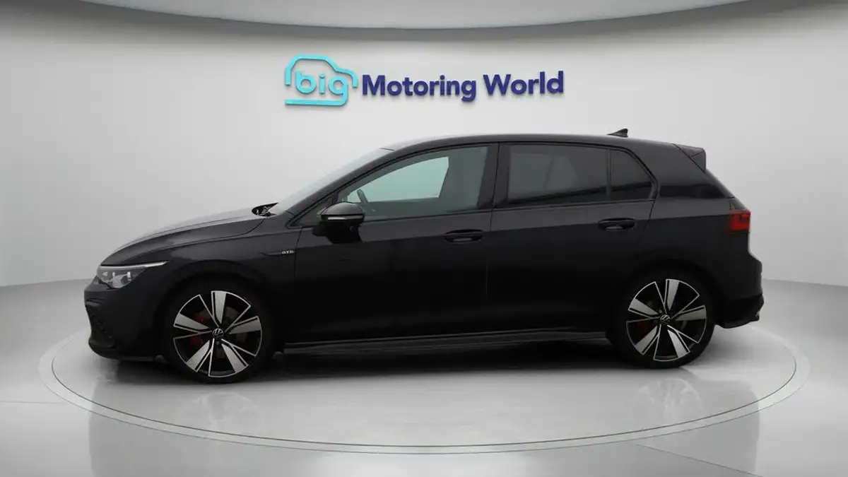 2021-volkswagen-golf-20tdi-gtd-big-4
