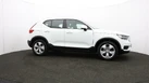 2020-volvo-xc40-20td-d3-momentum-geartronic-small-40