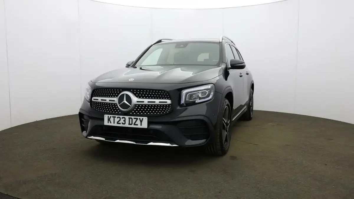 2023-mercedes-benz-glb-class-13-glb200-amg-line-premium-big-41