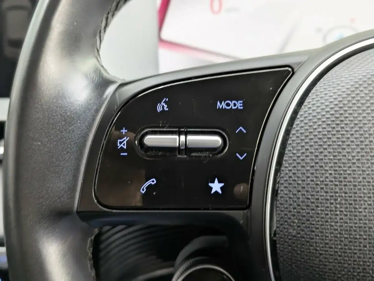 2022-hyundai-ioniq-5-e-se-connect-big-27