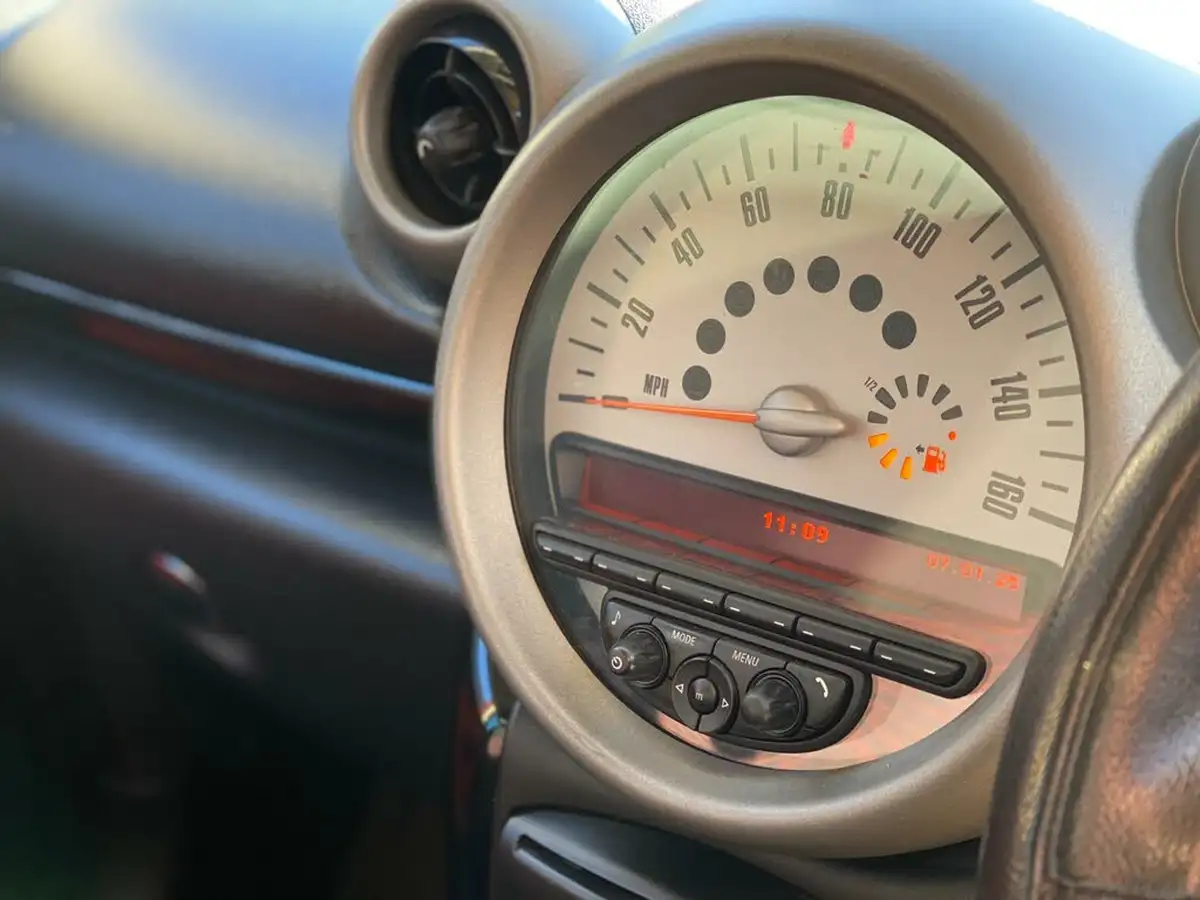 2011-mini-countryman-20td-cooper-sd-143bhp-all4-big-36