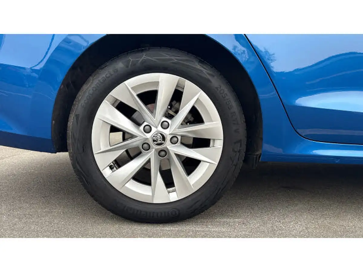 2023-skoda-octavia-15-tsi-e-tec-se-l-hatchback-big-6
