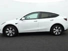 2022-tesla-model-y-e-long-range-small-4