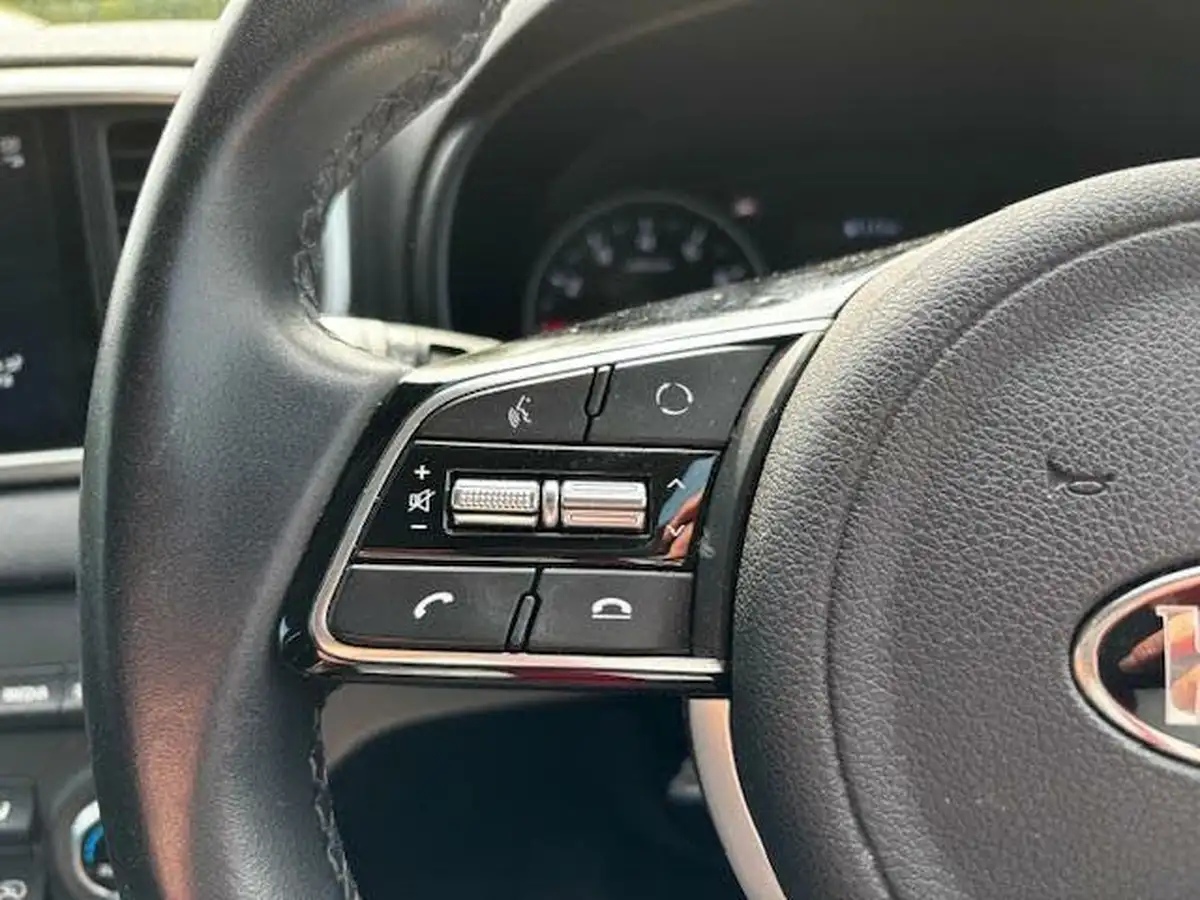2021-kia-sportage-16-gdi-2-big-12
