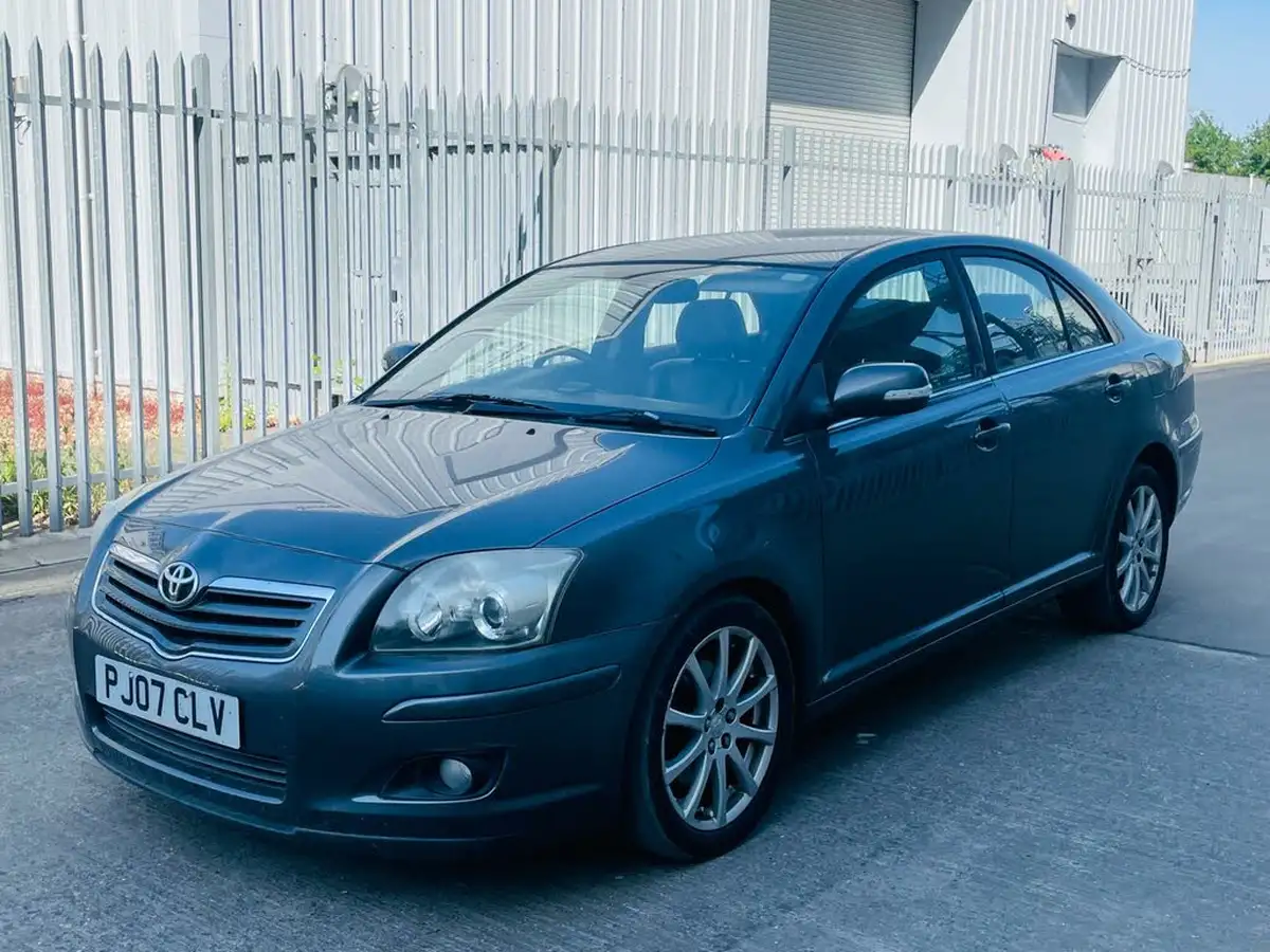 2007-toyota-avensis-20-t-spirit-hatchback-5d-auto-big-0