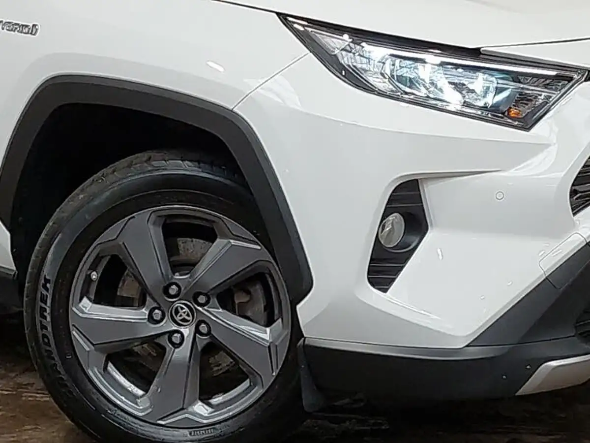2020-toyota-rav4-25-vvt-i-design-215bhp-big-8