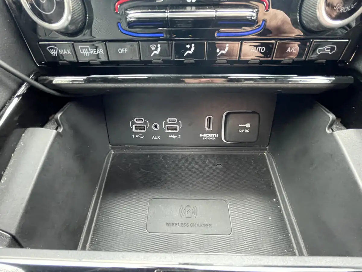 2023-jeep-grand-cherokee-20-gme-summit-reserve-big-40