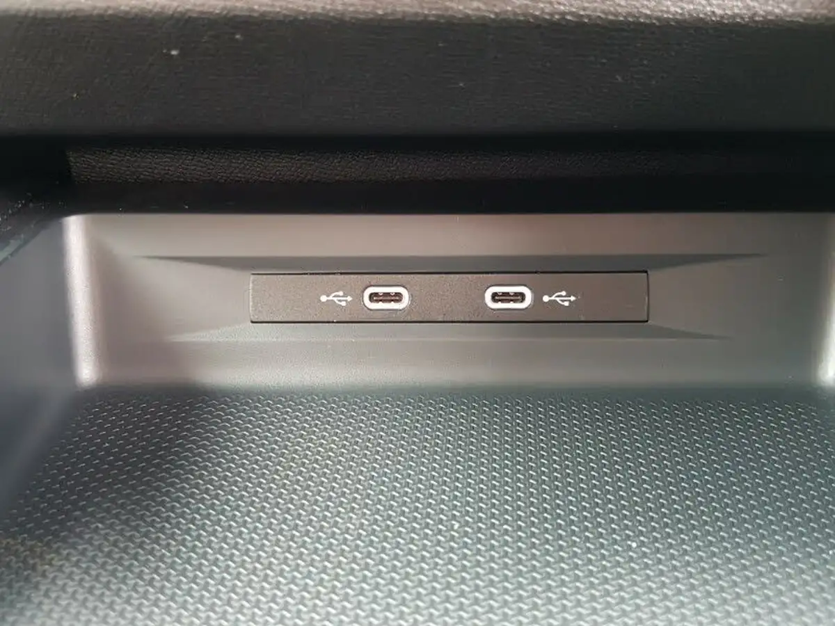 2021-seat-leon-10-tsi-evo-se-dynamic-hatchback-big-17