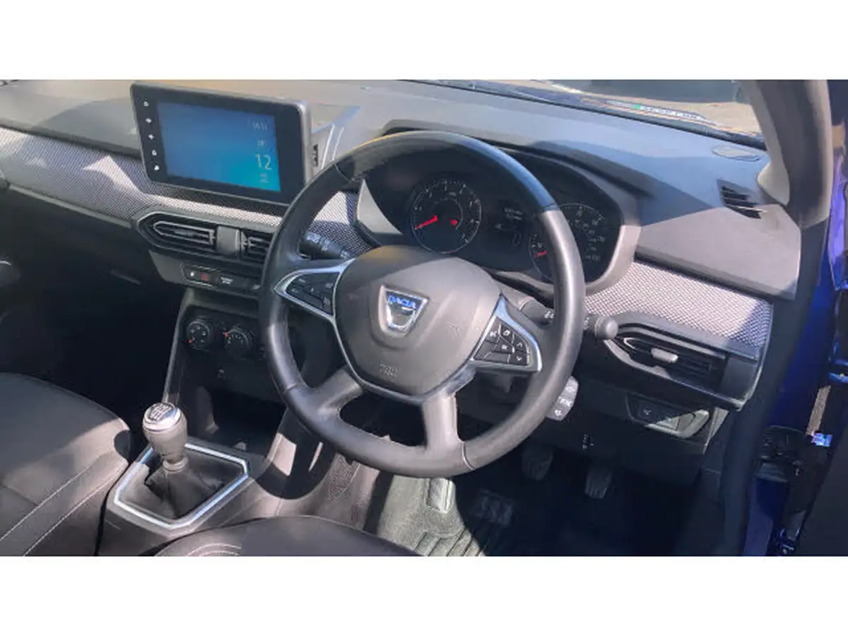 2021-dacia-sandero-10-tce-comfort-90bhp-big-10