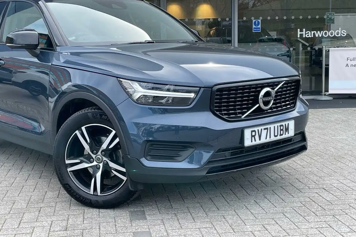 2021-volvo-xc40-15-t3-r-design-161bhp-auto-big-5