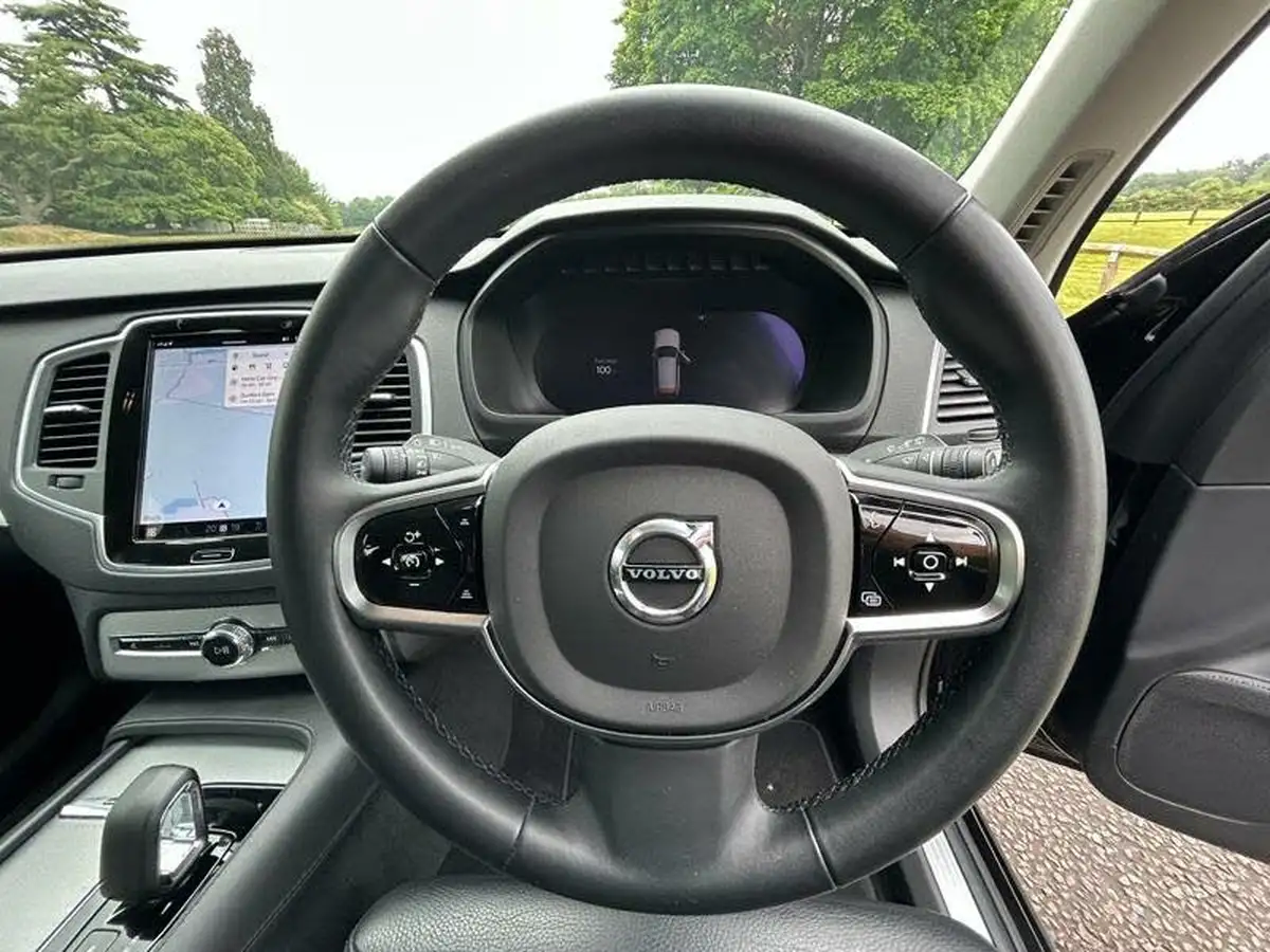 2023-volvo-xc90-20-b5-core-big-19