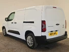 2022-peugeot-partner-15-bluehdi-850-professional-premium-small-3